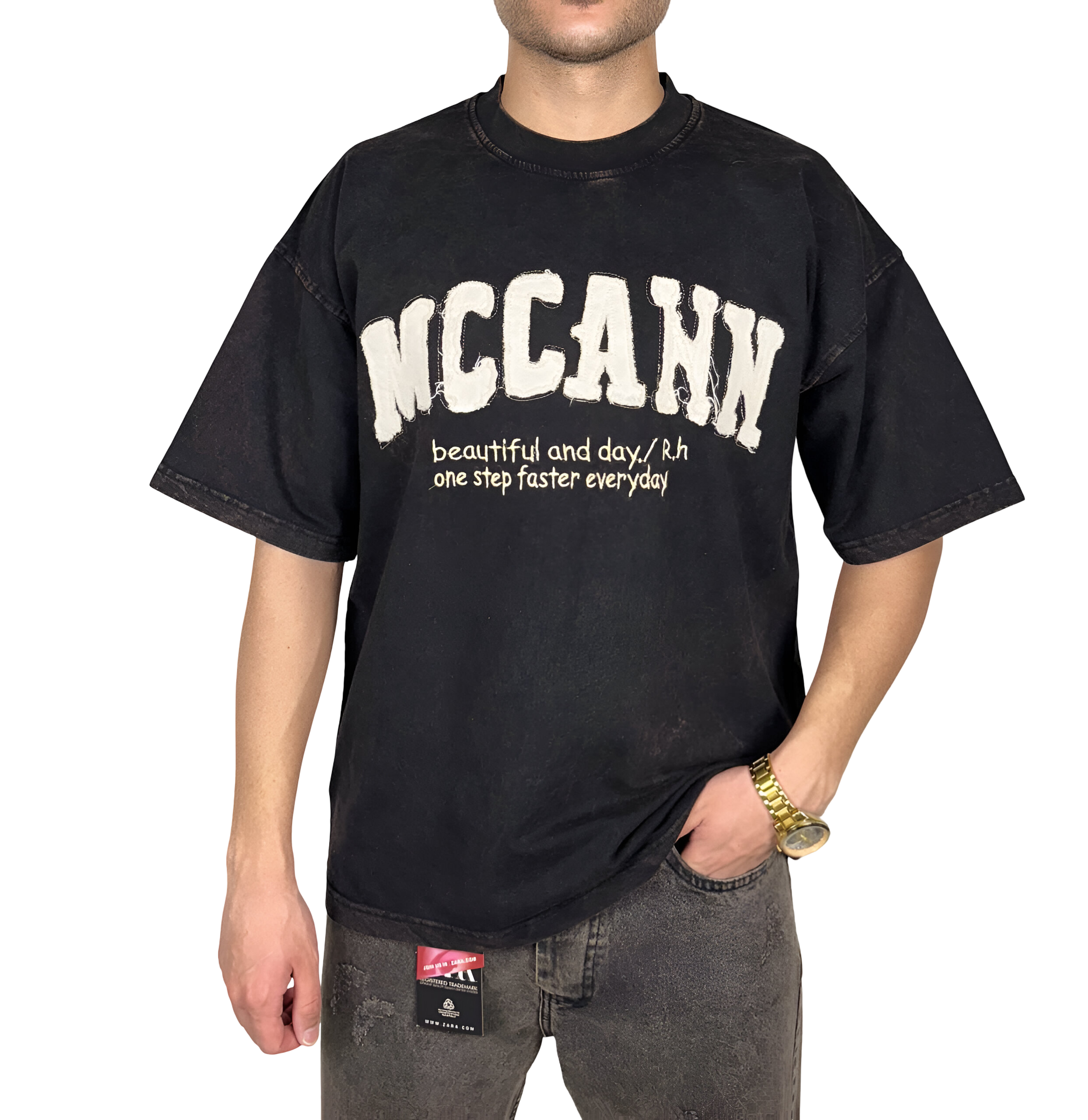 خریدتیشرت سنگشورمشکی ذغالی با گلدوزی برجستهMCCANN